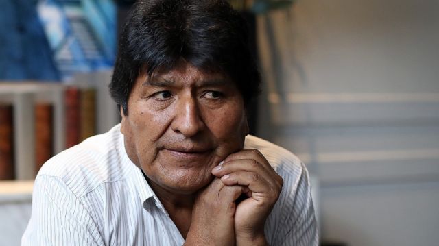 Piden a Evo ‘purga’ de la ‘vieja rosca’ de su entorno