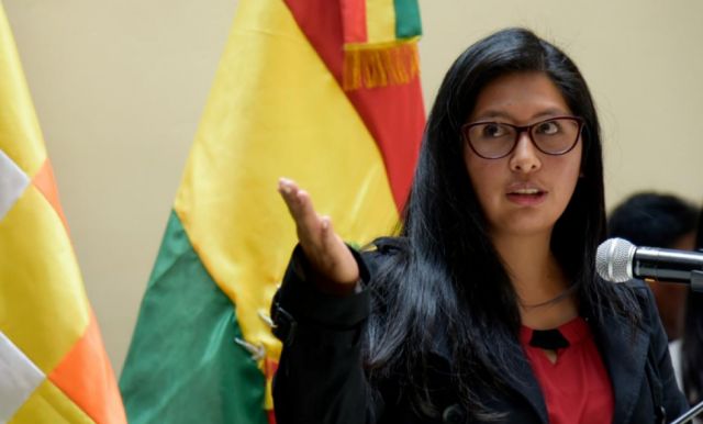 Jallalla pedirá a Eva Copa bajarse el sueldo
