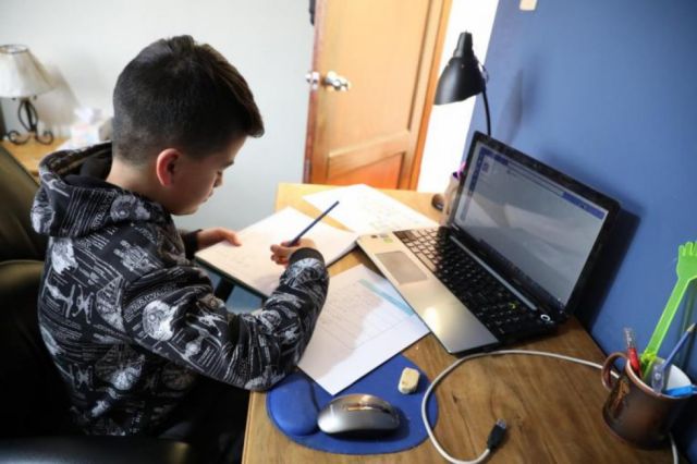 Las clases virtuales tensionaron más a niños, padres y maestros