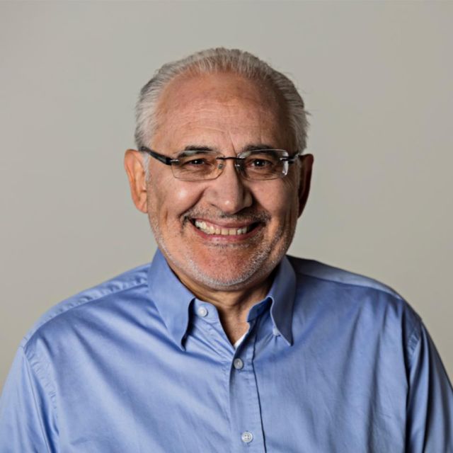 Carlos Mesa guarda reposo tras ser diagnosticado con Covid-19