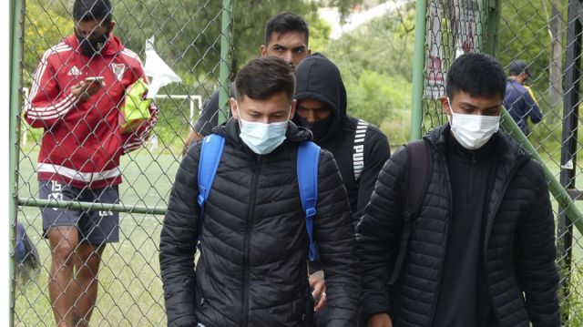 Real Tomayapo emprende viaje a La Paz con equipo completo