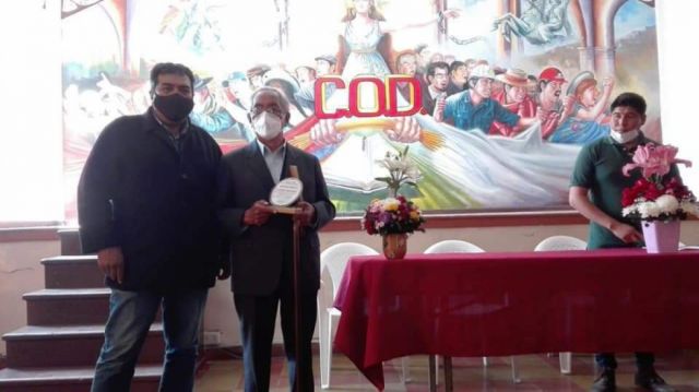 Homenajean al último fundador con vida de la COD Tarija