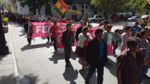 Fabriles piden a nuevas autoridades de Tarija que reactiven su sector