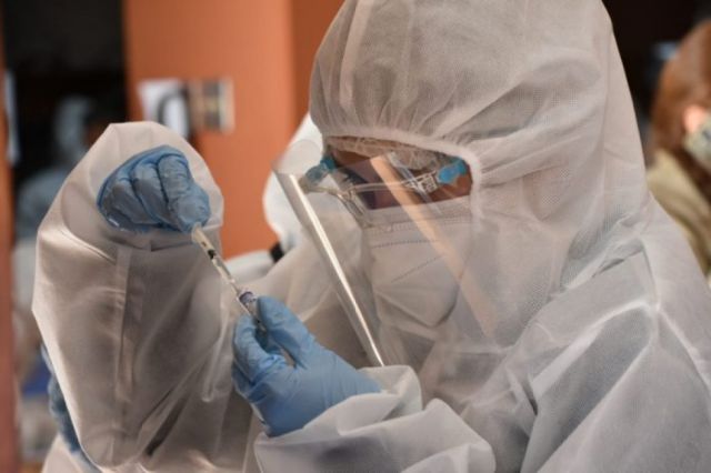 Salud confirma inicio de la tercera ola de contagios por coronavirus en Bolivia