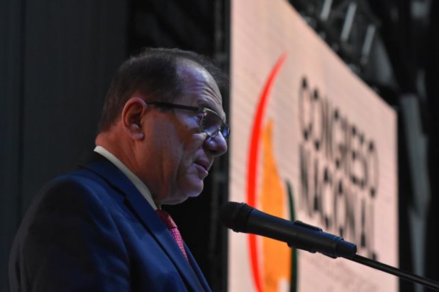 Empresarios plantean al Gobierno colaborar en importación de vacunas
