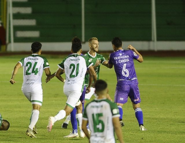 Oriente Petrolero vence a Real  Potosí y recupera posiciones  