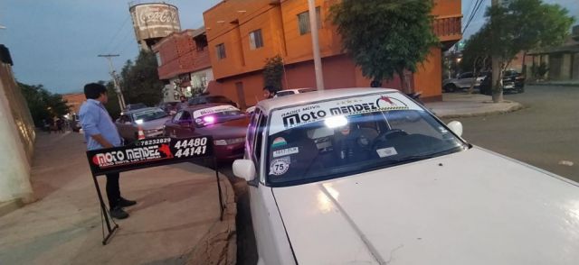 Atracan oficinas del radio móvil Moto Méndez en Tarija, hay 4 detenidos
