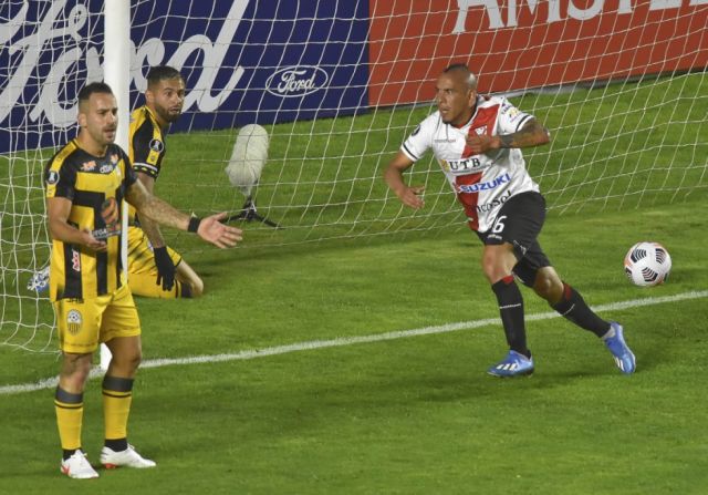 Clubes bolivianos se enfocan en  la Libertadores y Sudamericana  