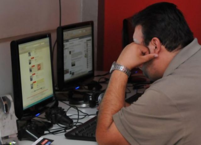 El poder “narcótico” de las  plataformas digitales en Bolivia 