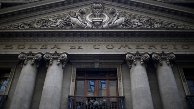 La Bolsa de Comercio de Santiago de Chile se desploma un 9,6 % tras las elecciones por la Constituyente