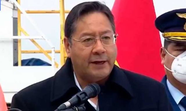 Arce pide seguir con medidas de bioseguridad: ‘todavía estamos en guerra con el coronavirus’