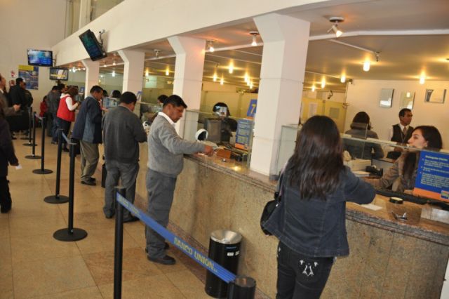 Los bancos ganaron $us 25 millones en plena segunda ola del Covid-19