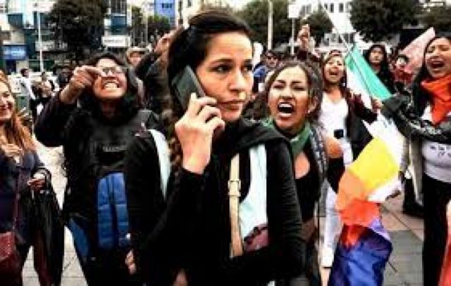 Emiten orden de aprehensión contra Melisa Ibarra por no presentarse a declarar
