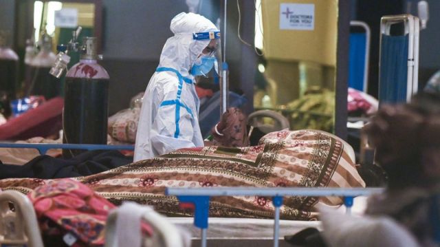 Casos Covid de la India supera los 25 millones