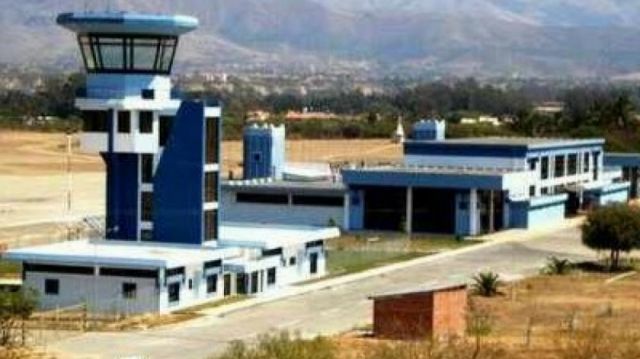 Suspenden vuelos comerciales en Tarija, trabajadores de AASANA demandan sueldos adeudados