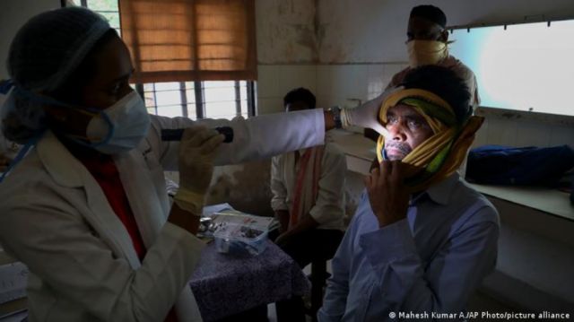Coronavirus en India: se detectó un "hongo negro" en casos de COVID-19