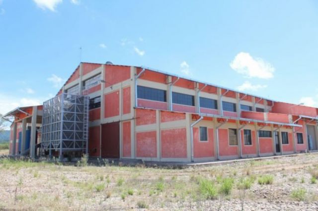 Prevén ajustar planta de cítricos  para procesar otros productos
