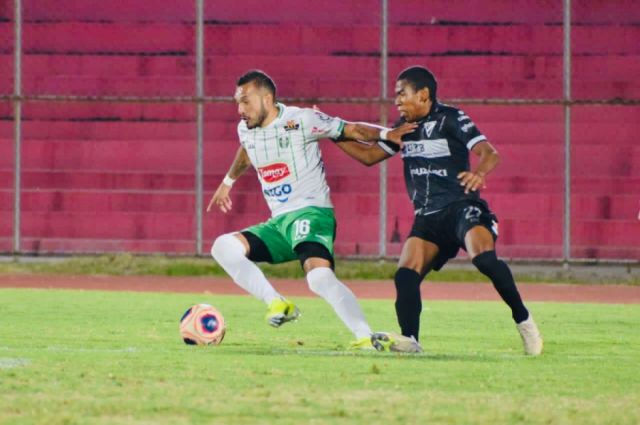 Walter Veizaga: “Es una vergüenza lo que  pasa en nuestro fútbol”