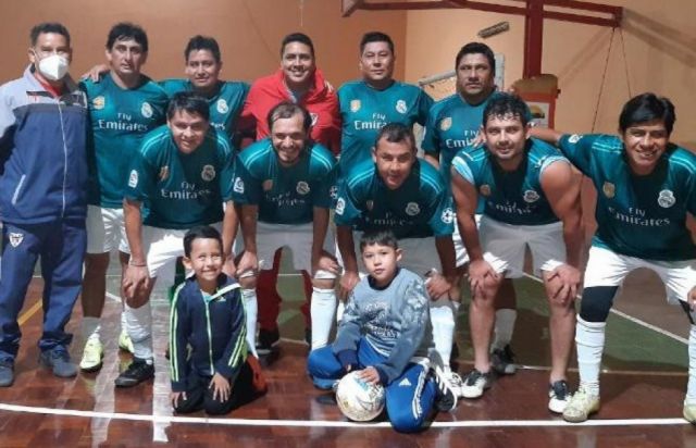 Futsal: Esta noche se definen los finalistas del “Senior”