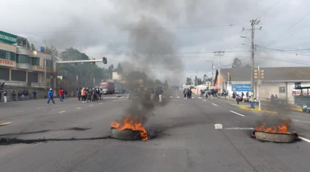 Indígenas realizan la primera protesta contra Lasso