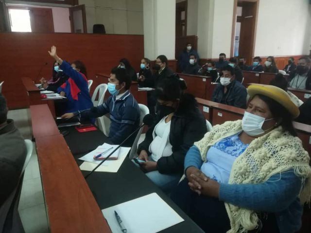 Comisión de ALDT devuelve a Montes pedido de tumbar 100 leyes 