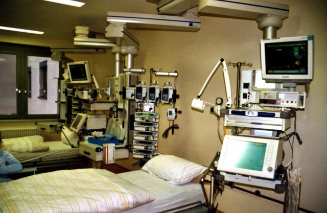 Covid en Trinidad: las UTI rechazan pacientes