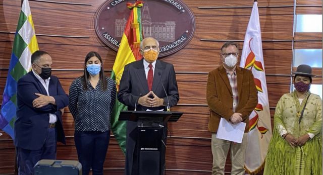 Mesa: que el Gobierno de Áñez asuma su responsabilidad