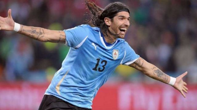 Sebastián Abreu se retira  del fútbol a los 44 años