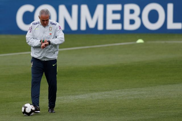 Las Selecciones presentaron sus  equipos para la Copa América