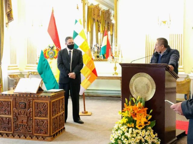 Exministro Arce jura como embajador ante la OEA