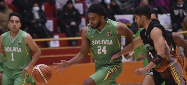 Madre de Reaves asegura que el basquetbolista no jugará el partido de vuelta con la selección por tiempo y malos tratos