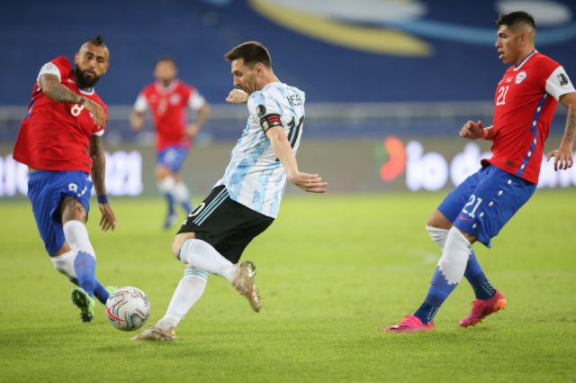 Argentina no supo mantener la ventaja e igualó ante Chile 