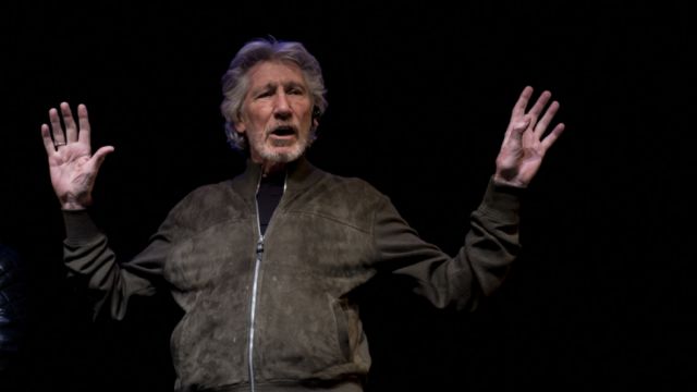 "¡Vete a la mierda! ¡De ninguna manera!": La respuesta de Roger Waters a la petición de Zuckerberg 