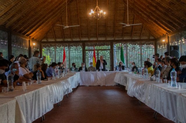 La Alcaldía de Tarija fija agenda de trabajo  conjunto para abrir mercados con Paraguay