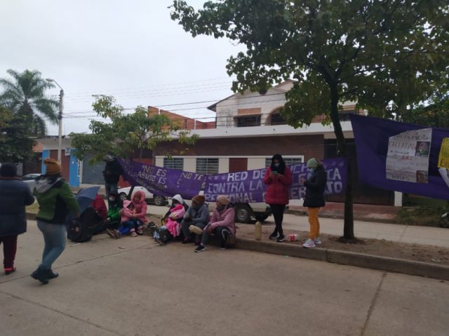 Instalan vigilia y piden cárcel para violador de Naranjitos 