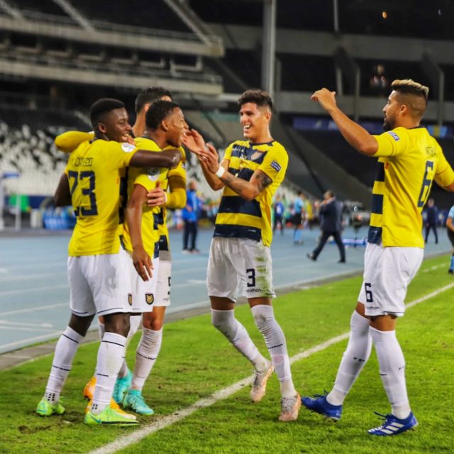 Venezuela y Ecuador empataron en un partidazo por el Grupo B 