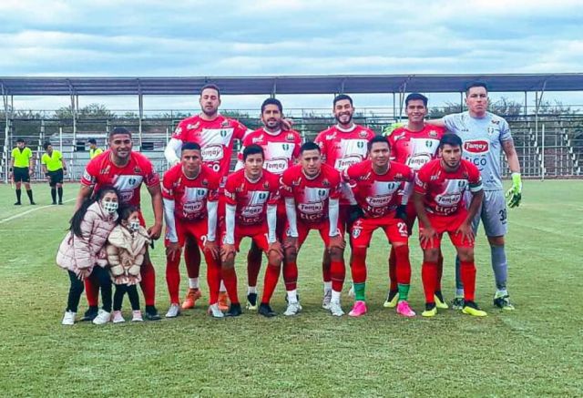 Real Tomayapo le ganó a Petrolero con gol del paraguayo Robles