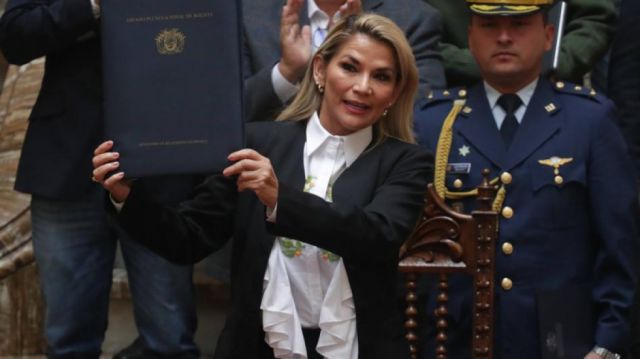 Abogado pide la libertad irrestricta de Añez tras declaraciones de Evo