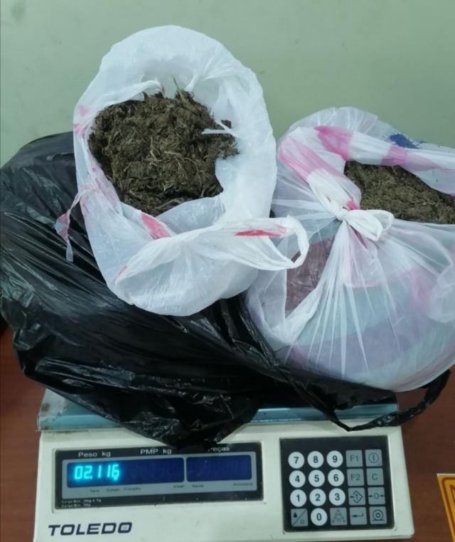 Tarija: Policía sigue tras el rastro de sujetos que llevaban droga en motocicleta