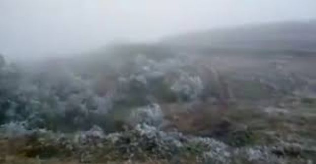 Nieve y bajas temperaturas azotan valles cruceños