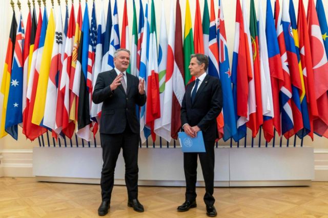 La OCDE con 130 países acuerdan gravar impuestos a multinacionales y plataformas digitales a partir de 2023