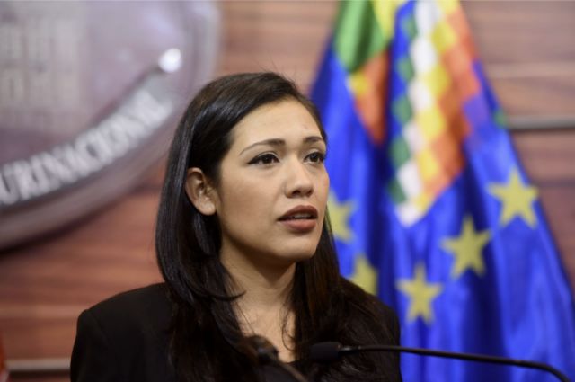 Exsenador del MAS: ‘Adriana Salvatierra le está mintiendo al país’ 