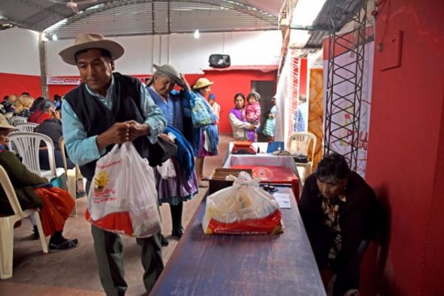 Gobernación analiza depuración para salvar Canasta Alimentaria en Tarija