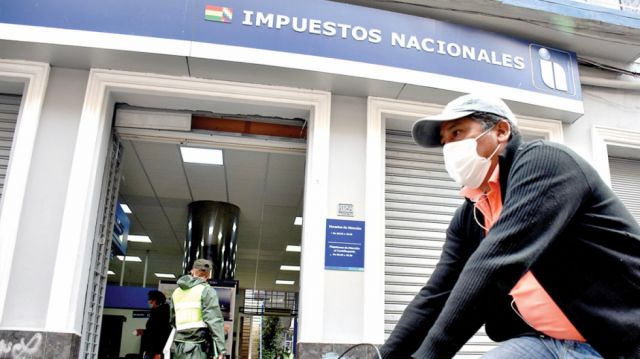 Emiten sentencia por extorsión en oficinas de Impuestos Nacionales 