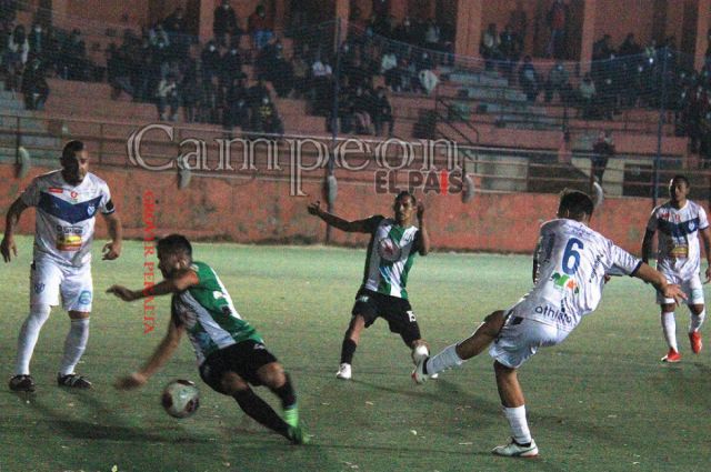 Atlético Bermejo y García dividieron honores en el estadio La Bombonera