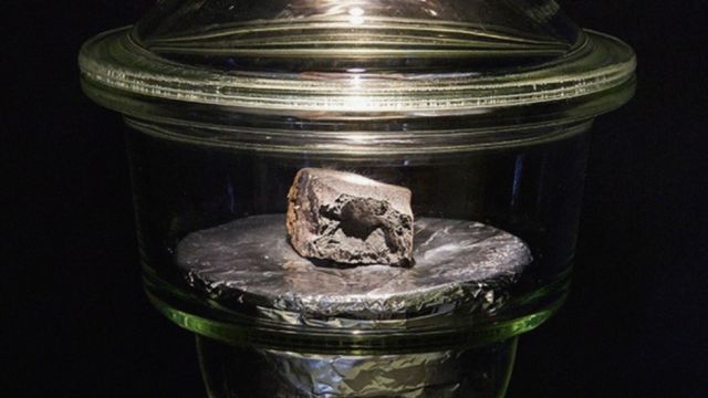  Un estudio revela que un raro meteorito podría contener secretos del origen de la vida en la Tierra 