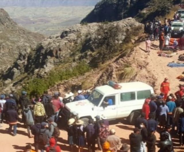 Declaran duelo de tres días por tragedia de Chataquila en Chuquisaca
