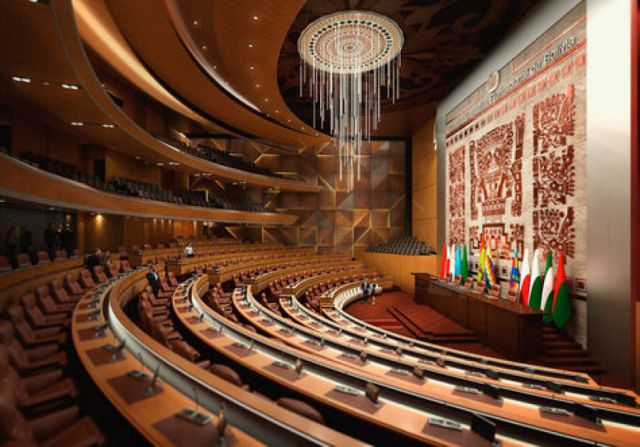 Carpinteros en emergencia por compra de muebles extranjeros en el legislativo