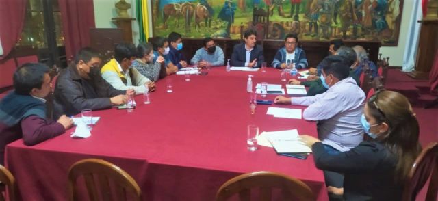 Municipio de Tarija y CADAMPE coordinan trabajar en proyectos para reactivar la economía
