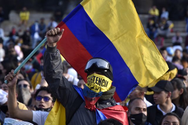 Colombia: Polémica por reforma de la Policía Nacional